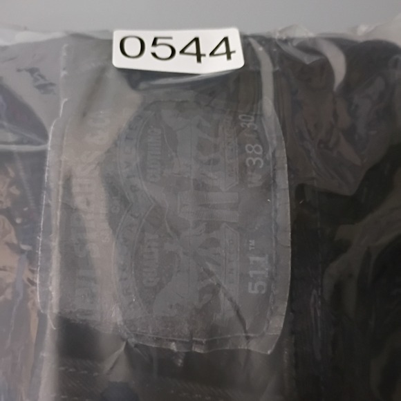 Levis 511 Slim Fit Jeans Mens 38x30 Black Denim Pants Stretch - Picture 16 of 16